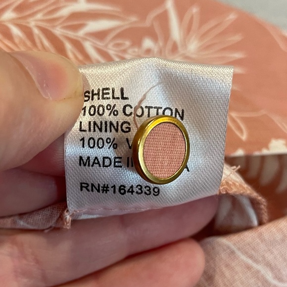 Unworn! Petal and Pup Granger Dress in Pink with Waist Tie and Puff Sleeves - Picture 4 of 4